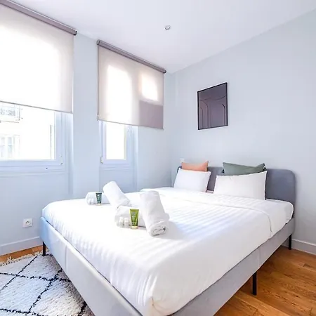 Cute Flat, A Few Steps From Paris *